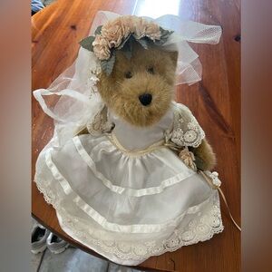 Plush Boyd’s Bear in Ivory Lace Dress